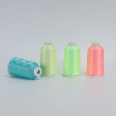 200 Yards Glow Dark Yarn Eco Friendly Glow Yarn para el crochet Acrílico