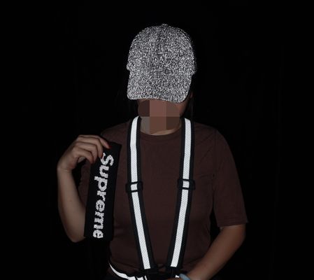 Hilados grises con hilo reflectante Poliéster para coser Tejer