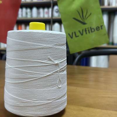 Hilo soluble en agua de PVA para manualidades y costura. Se disuelve en agua para resultados profesionales y versátiles. Fabricado con PVA.